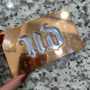 Urban decay blush/bronzer pallet